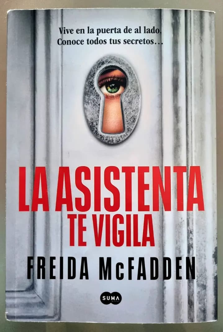 La Asistenta Te Vigila (La Asistenta 3) - Imagen 1