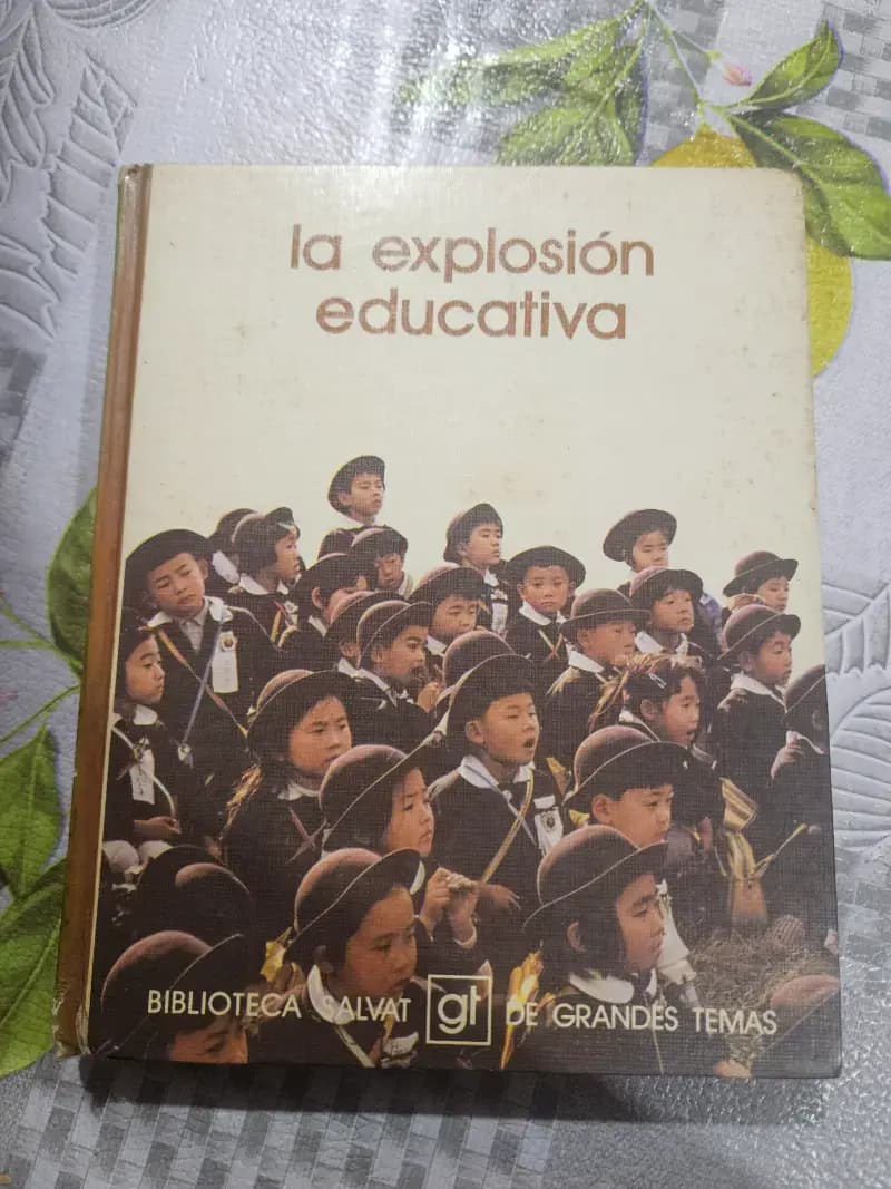 Portada de La Explosión Educativa