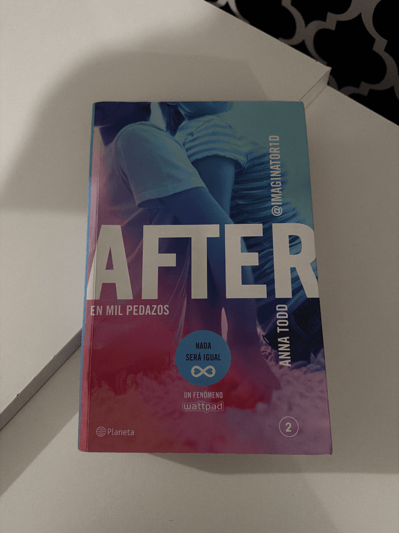 Portada de After. en Mil Pedazos (Serie after 2) Edición Mexicana
