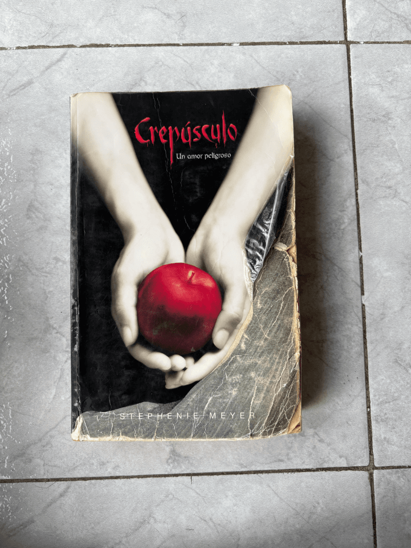 Portada de Crepúsculo (Saga Crepúsculo 1)