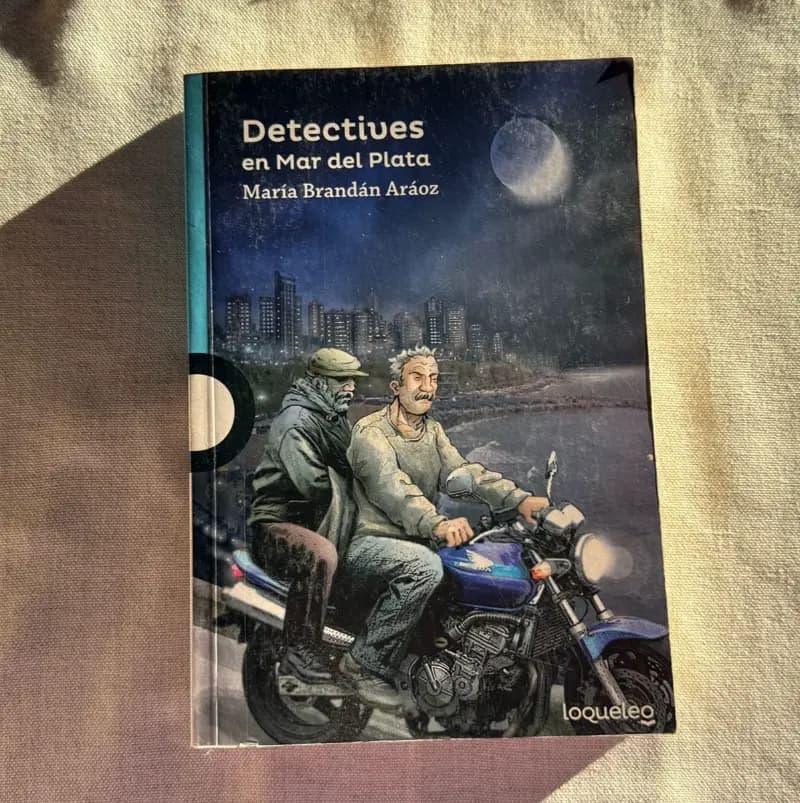 Portada de Dectectives en Mar del Plata